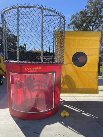 DUNK TANK 4 RED