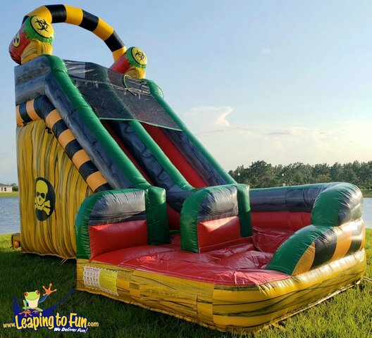 22Ft Toxic Curve Water Slide 