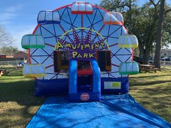 Deluxe Bounce House
