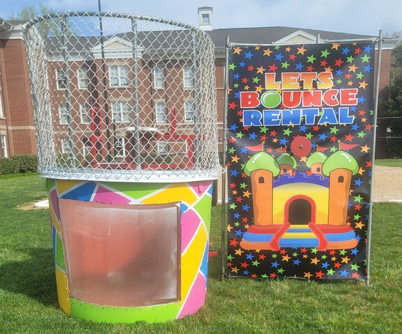 Dunk tank