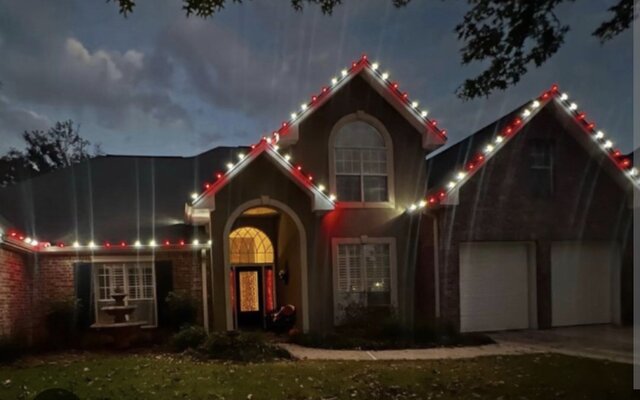 Christmas light Hanging