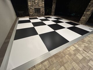 Dance Floor - Black And White - Silver Frame- 20' x 20'