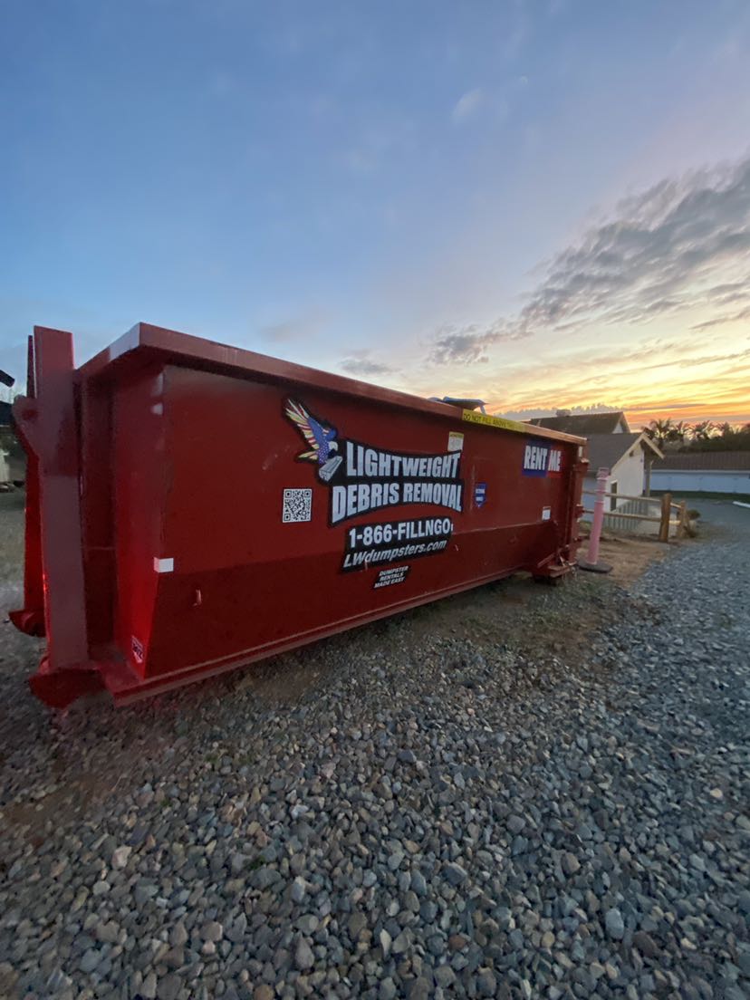 Dumpster Delivery in escondido