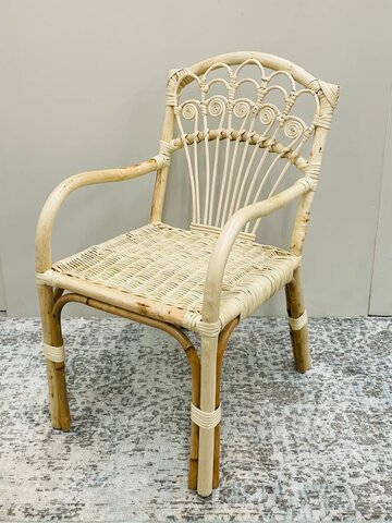 RATTAN ACCENT CHAIR