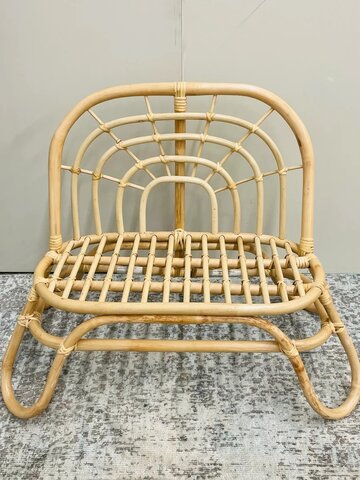 RATTAN BENCH CHAIR