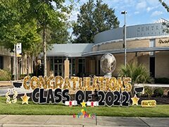 Congratulations Class of 2023 - Yard Card Greeting (Choose your balloon colors)