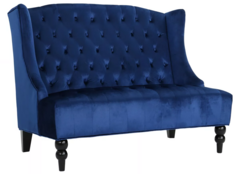 Settees/Loveseats