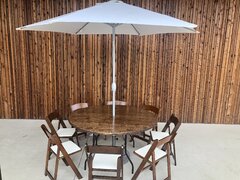 Vineyard Victory 60'' Round Wood Table & Umbrella
