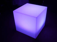 Moda LED Glow 20" Table