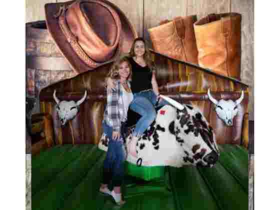 Safe Mechanical bull rides Darien