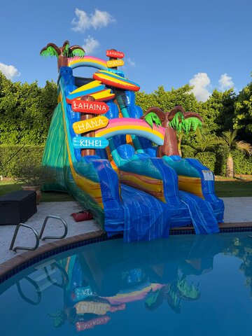 22 beach camper for the pool