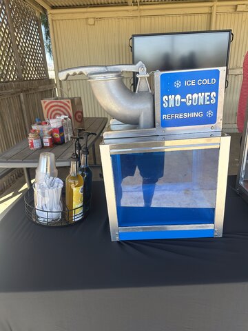Snow Cone Machine 