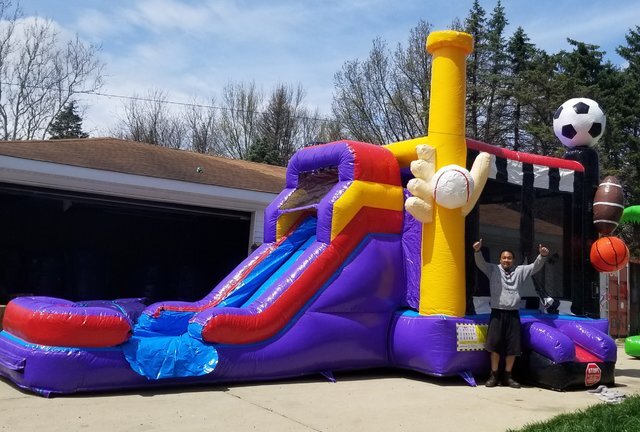 Glen Ellyn All Sports Combo Wet n Dry bounce house rental 