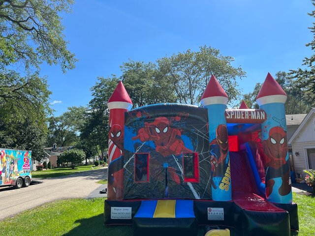 SPIDER MAN COMBO 17WX18LX15H