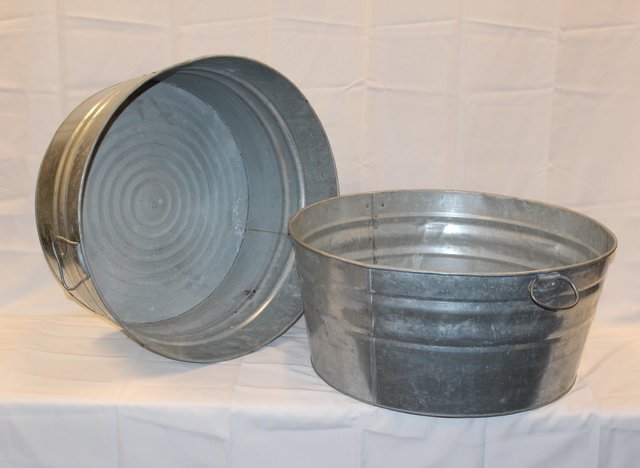 Galvanized beverage tub (uninsulated)