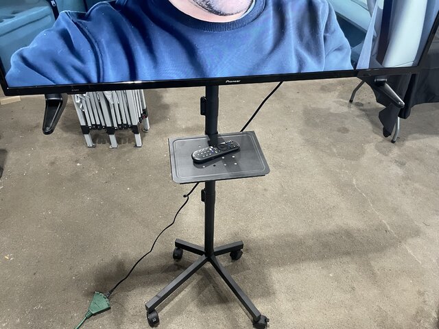 portable rolling tv stand