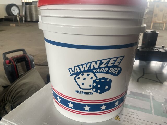 lawnzee yard game 