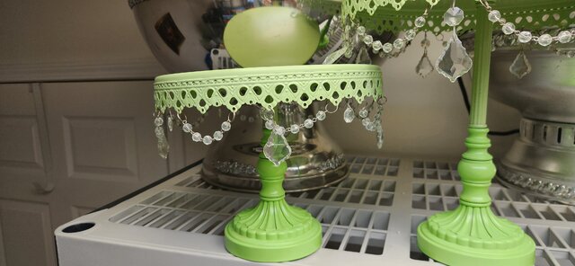 Cake plateau lime green 10