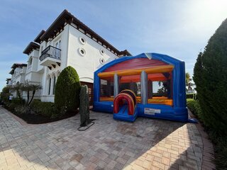 XL Superdome Bounce House