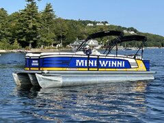 Mini Winni Party Boat