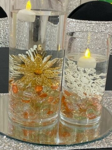 Glass centerpieces with design