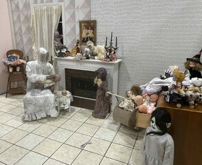 D-Doll Room 1