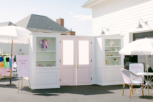 Storefront Custom Backdrop