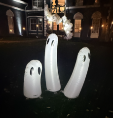 Inflatable Ghosts