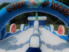 Slip'n Slide 'Surf the Wave" 35'L x 10'W