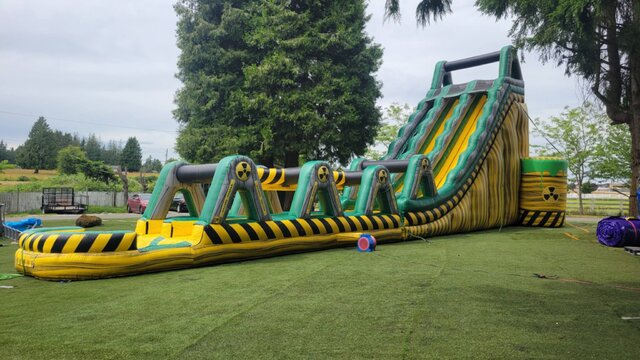 28 ft Toxic Rush Double lane Waterslide 