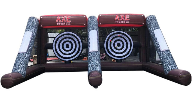 Dual Axe throwing 
