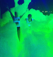 VIP GLOW Foam bubble party “UV”
