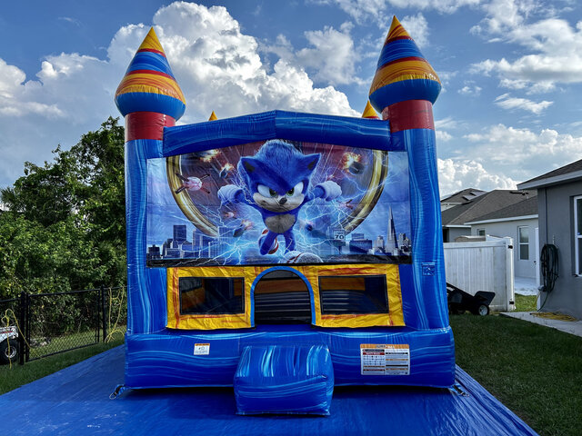 Sonic Large Bounce House