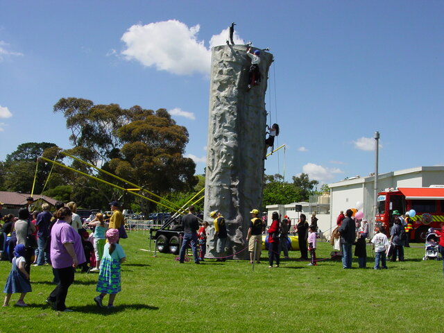 Barrington 25ft Rock Wall rental