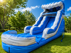 Laguna Slide with splash pad