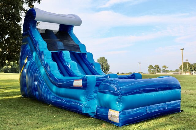 18ft Aqua Tide Wave Splash Slide