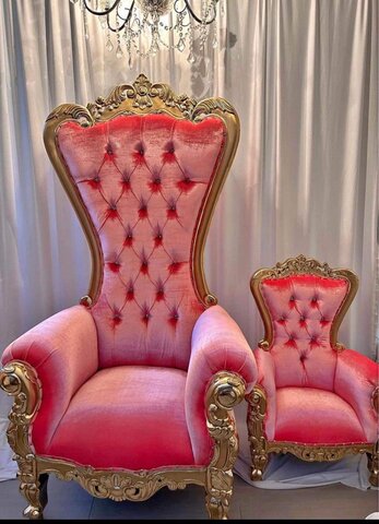 Pick Throne chair