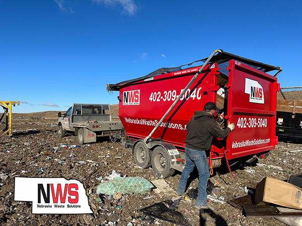 Dumpster Rental Waverly Nebraska Homeowners Count On For Yard Projects