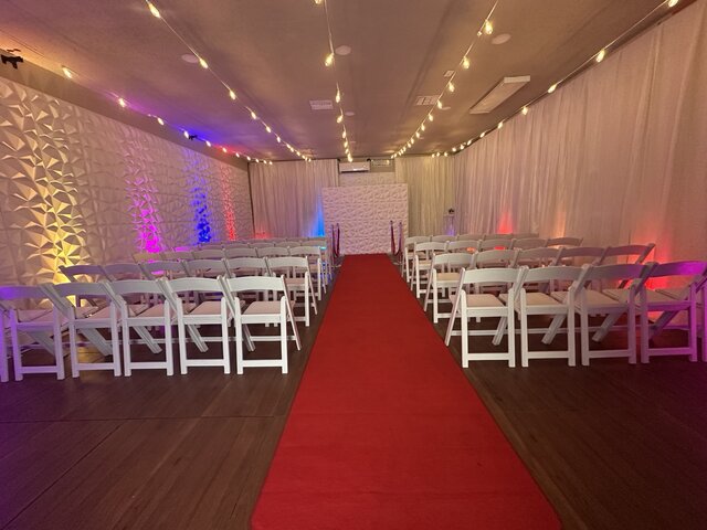 Studio 1635 Red Carpet Ceremony Package Weekday