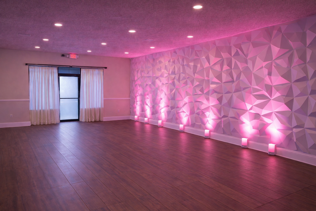 VENUE-STUDIO 1635