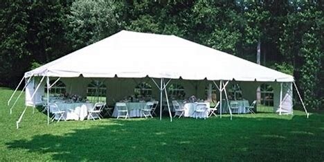 20' x 50' Tent (For up to 100 guests)