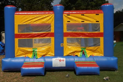 XXL Bounce House