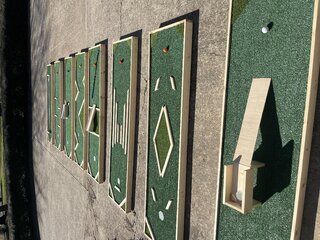 Miniature Golf 6 Hole Set