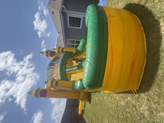 Nel Bell Castle Wet