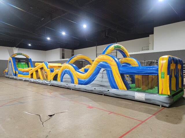 98 Ft Nerf Run Obstacle Course ( 3 piece )