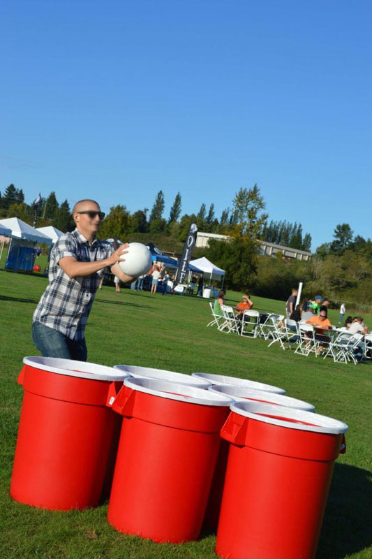 Giant Beer Pong Rental - Giant Solo Cup Ping Pong - Video Amusement