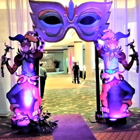 Entrance Mardi Gras Theme Party Mask and Jesters
