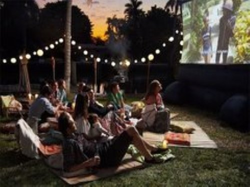 Movie Night Theme Party - Backyard Movie Party