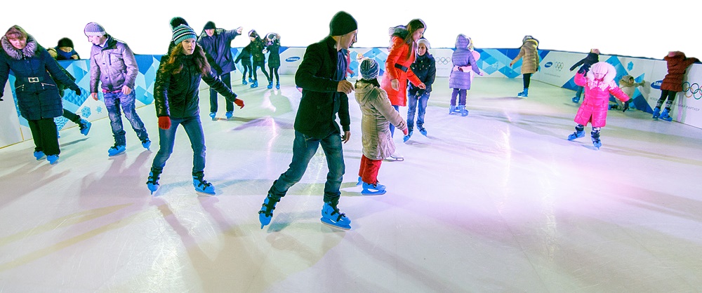 THE 40x40 Mobile Ice Rink Rental THE 40x40 Mobile Ice Rink Rental