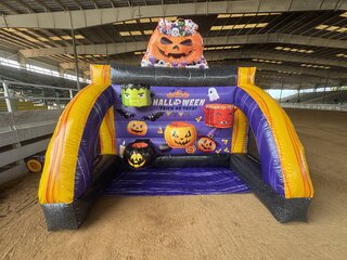 Halloween Trick or Treat Toss